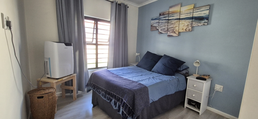 2 Bedroom Property for Sale in Parklands North Western Cape